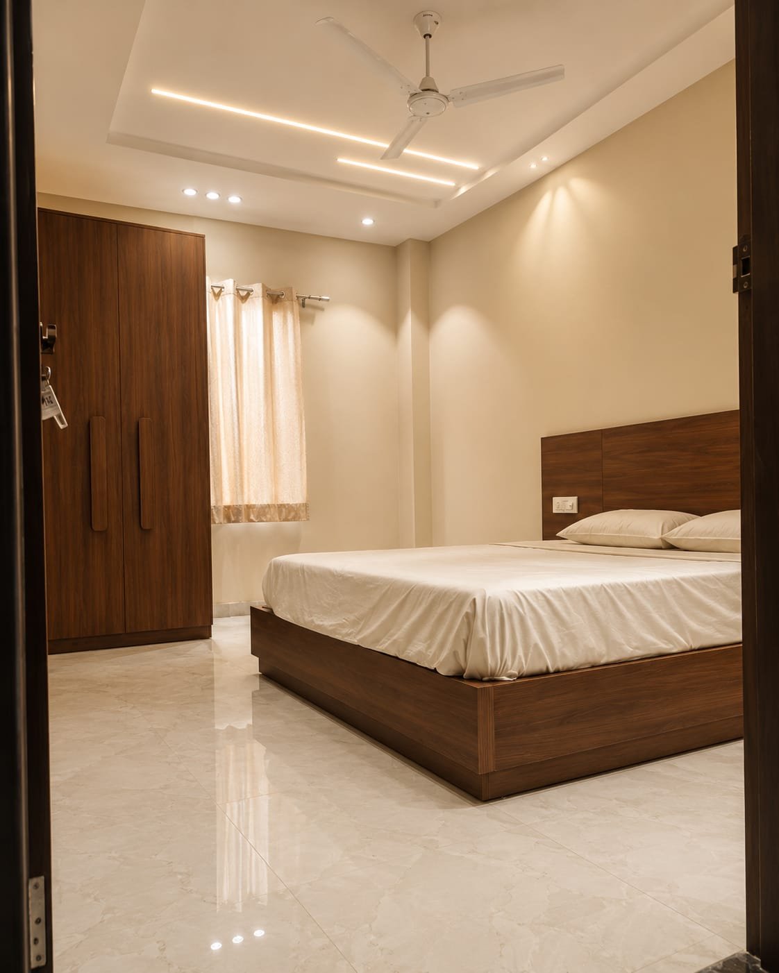 13 Luxury Rooms at Harsh Resort